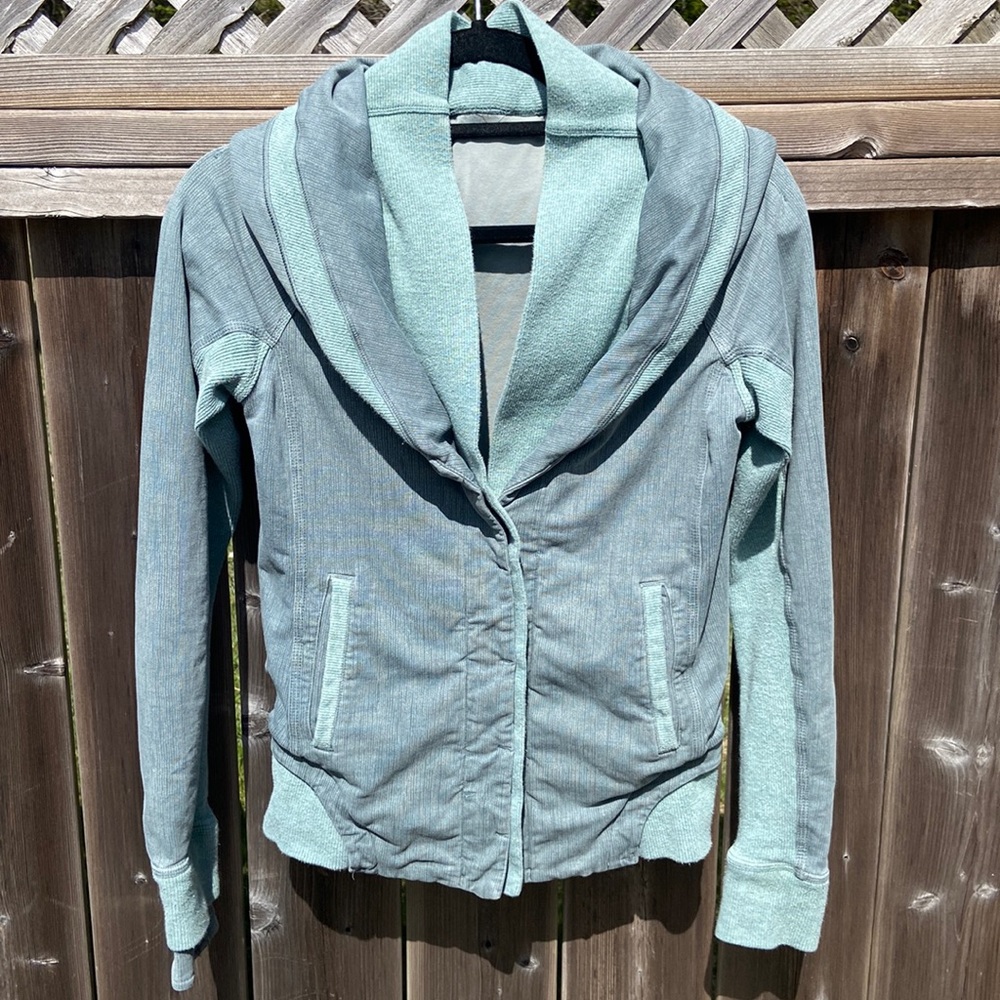 Lululemon Women's Teal Jacket